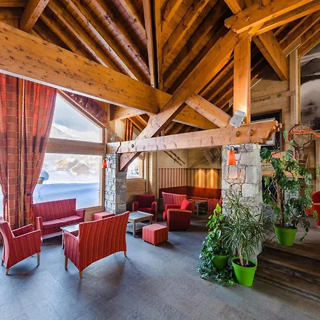 Apartment Spacious 500 M From The Area
